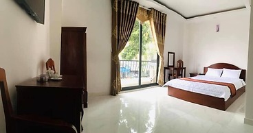 Phuong Nam Hotel