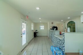 Pelican Inn by Belvilla Aransas Pass, TX