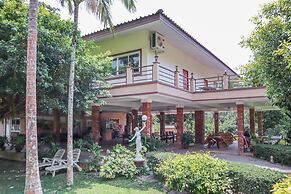 OYO 742 View Pruksa Resort