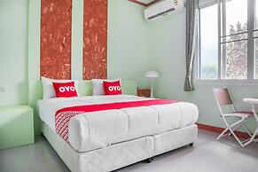 OYO 742 View Pruksa Resort