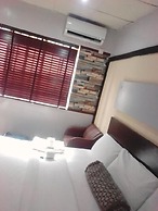 Premiership UK Suites