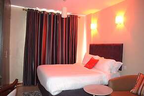 Nairobi West Suites