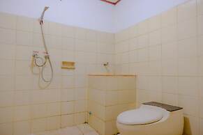 OYO Life 2638 Hotel Raya