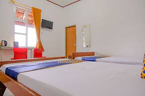 OYO Life 2638 Hotel Raya