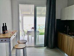 Midenza Seaside & Nature Retreat