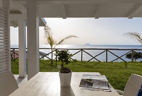 Midenza Seaside & Nature Retreat