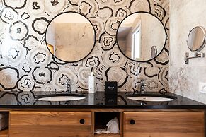 Midenza Seaside & Nature Retreat