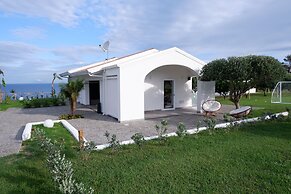 Midenza Seaside & Nature Retreat