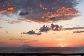 Midenza Seaside & Nature Retreat