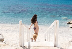 Midenza Seaside & Nature Retreat