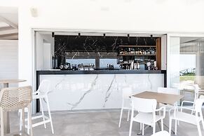 Midenza Seaside & Nature Retreat