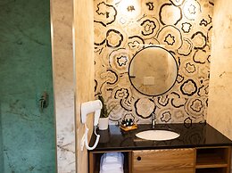 Midenza Seaside & Nature Retreat