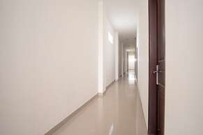 Super OYO 1183 Papakoel