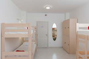 Hostel Free Bird - Adults Only