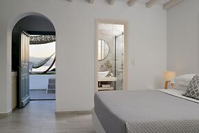 Mythology Naxos Villas & Suites