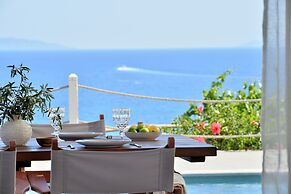 Mythology Naxos Villas & Suites