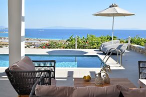 Mythology Naxos Villas & Suites