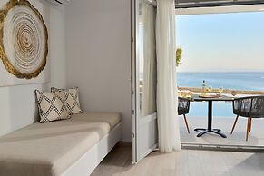 Mythology Naxos Villas & Suites