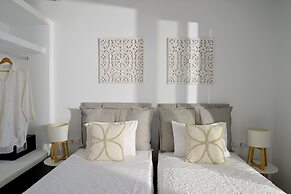 Mythology Naxos Villas & Suites