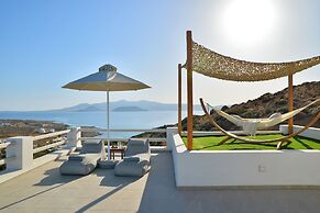 Mythology Naxos Villas & Suites