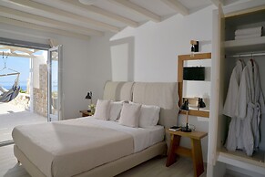 Mythology Naxos Villas & Suites