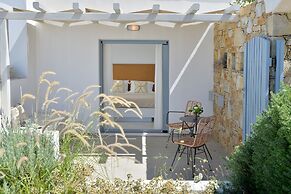 Mythology Naxos Villas & Suites