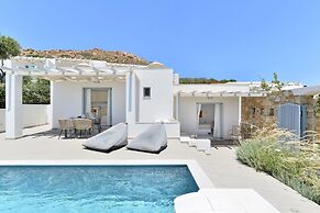 Mythology Naxos Villas & Suites
