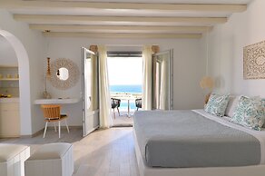 Mythology Naxos Villas & Suites