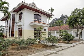 Van Xuan Royal Hotel