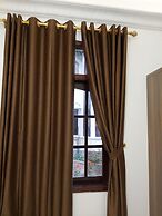 Van Xuan Royal Hotel