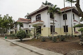 Van Xuan Royal Hotel