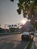 Van Xuan Royal Hotel