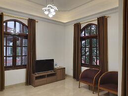 Van Xuan Royal Hotel