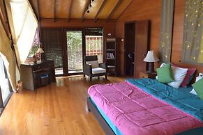 4 bedroom beachfront Villa 3 SDV024-By Samui Dream Villas
