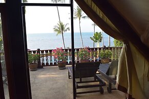 4 bedroom beachfront Villa 3 SDV024-By Samui Dream Villas