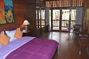 4 bedroom beachfront Villa 3 SDV024-By Samui Dream Villas