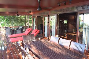 4 bedroom beachfront Villa 3 SDV024-By Samui Dream Villas