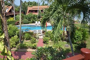 3 Bedroom Beach Front Villa with Private Pool - P3 SDV026-By Samui Dre