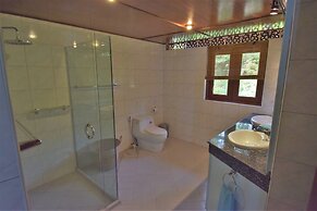 3 Bedroom Beach Front Villa with Private Pool - P3 SDV026-By Samui Dre