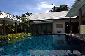 3 Bedroom Villa - just 3 minutes walk to the beach SDV033-By Samui Dre