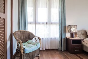 7 Bedroom Twin Villas TG48+TG25 on Beach Front Resort SDV282/288-By Sa