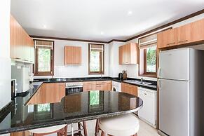 7 Bedroom Twin Villas TG48+TG25 on Beach Front Resort SDV282/288-By Sa