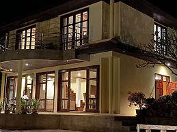 7 Bedroom Twin Villas TG48+TG25 on Beach Front Resort SDV282/288-By Sa