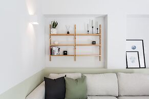 UPSTREET Deluxe & Stylish 2 BD Apartment