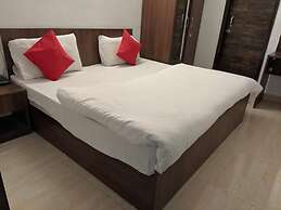 ADB Rooms Hotel Toravio