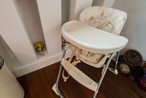 Modern Central Richmond Luxury Residence