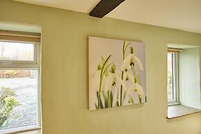 Snowdrop Cottage