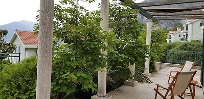 Green Village Kotor