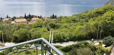 Green Village Kotor
