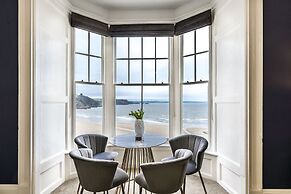 Pieces of Eight Two Bedroom Apartment